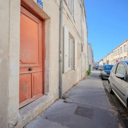 Les Cordeliers Centre Pres Du Marche Apartman